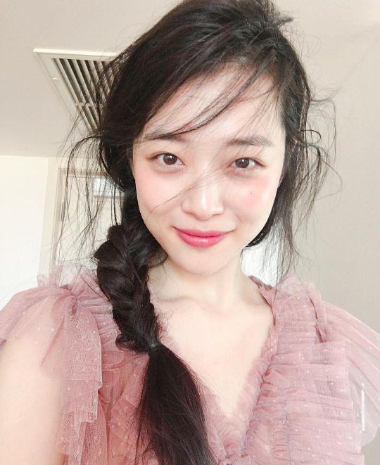 崔雪莉